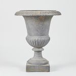 1636 4208 Trädgårdsurna